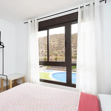 Апартаменты Home2book Cozy Mocan Pool View, El