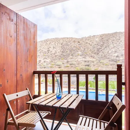 公寓 Home2book Cozy Mocan Pool View, El