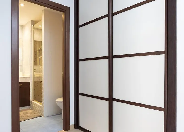 Home2book Cozy Mocan Pool View, El