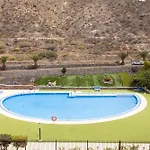 Home2book Cozy Mocan Pool View, El Appartement *